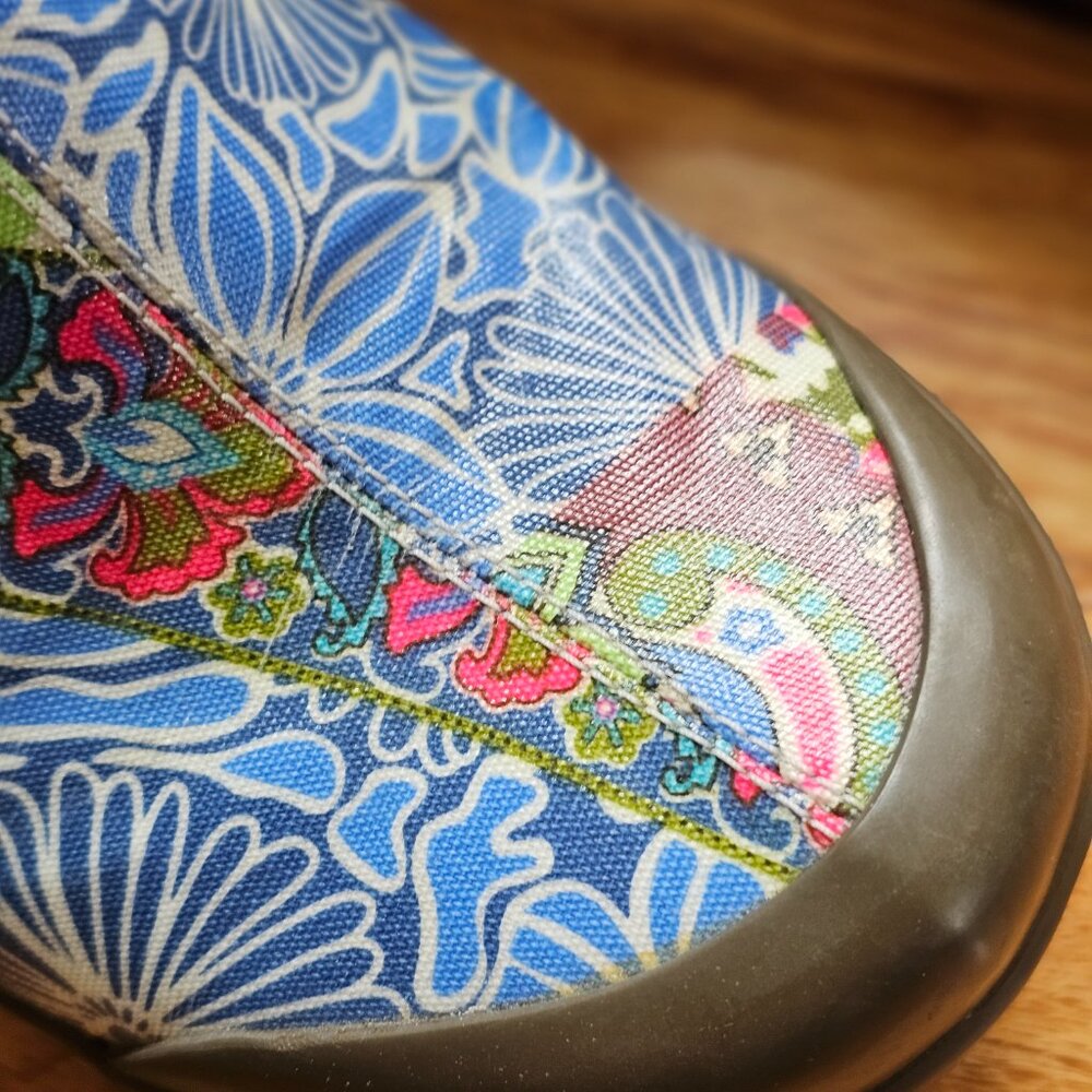 Dansko Rain Booties. Great Pattern. - image 2